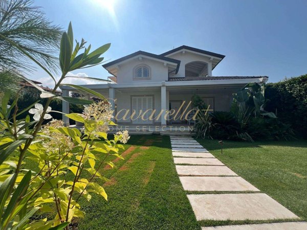 casa indipendente in affitto a Forte dei Marmi