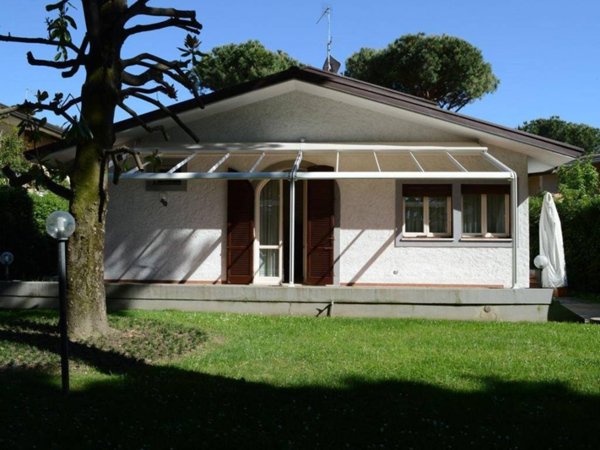 casa indipendente in affitto a Forte dei Marmi