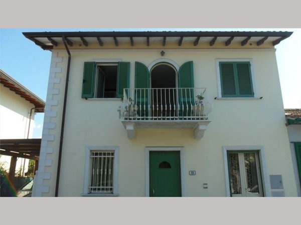 casa indipendente in affitto a Forte dei Marmi
