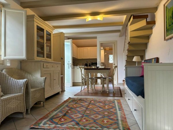 casa indipendente in affitto a Forte dei Marmi in zona Roma Imperiale
