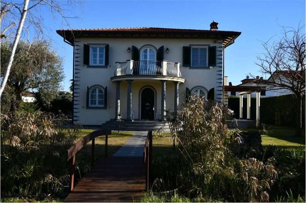 casa indipendente in affitto a Forte dei Marmi