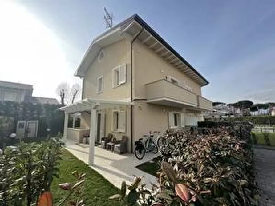 casa indipendente in affitto a Forte dei Marmi