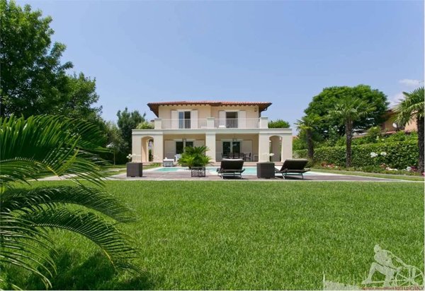 casa indipendente in affitto a Forte dei Marmi