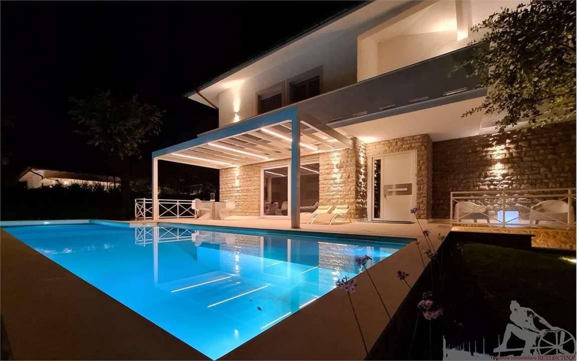 casa indipendente in affitto a Forte dei Marmi