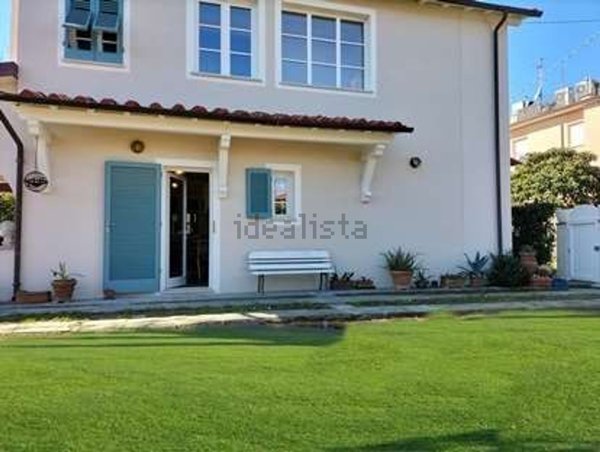 casa indipendente in affitto a Forte dei Marmi