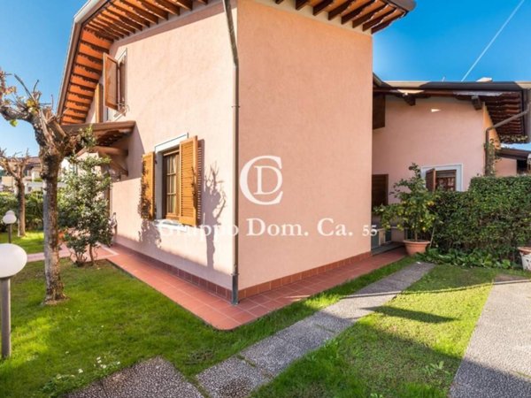 casa indipendente in affitto a Forte dei Marmi