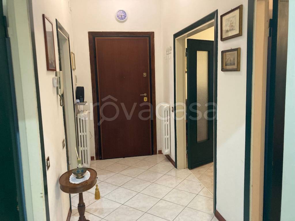 appartamento in affitto a Forte dei Marmi in zona Vittoria Apuana