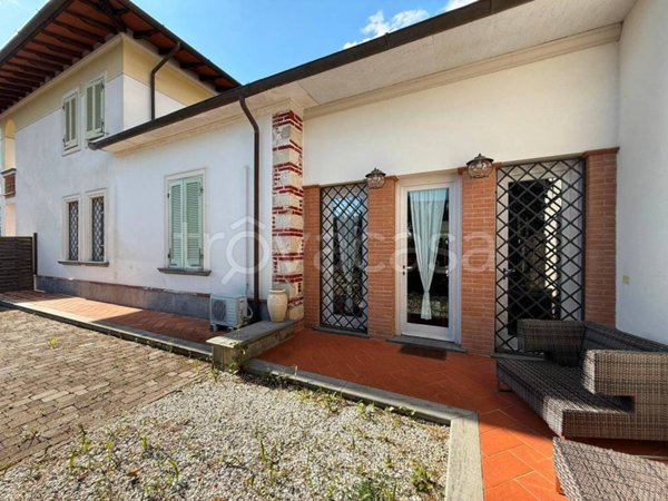 casa indipendente in affitto a Forte dei Marmi