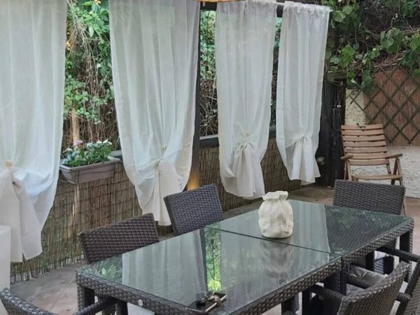 casa indipendente in affitto a Forte dei Marmi in zona Roma Imperiale