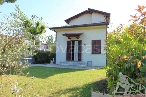 casa indipendente in affitto a Forte dei Marmi