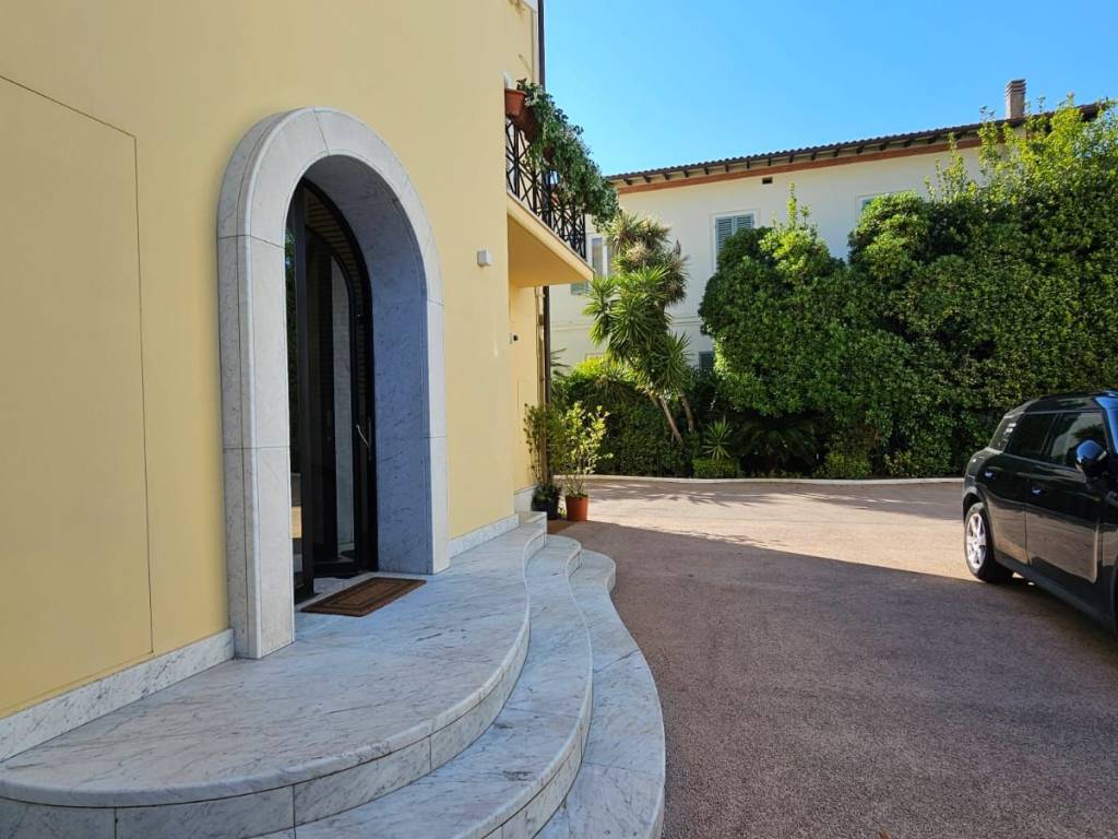 appartamento in affitto a Forte dei Marmi