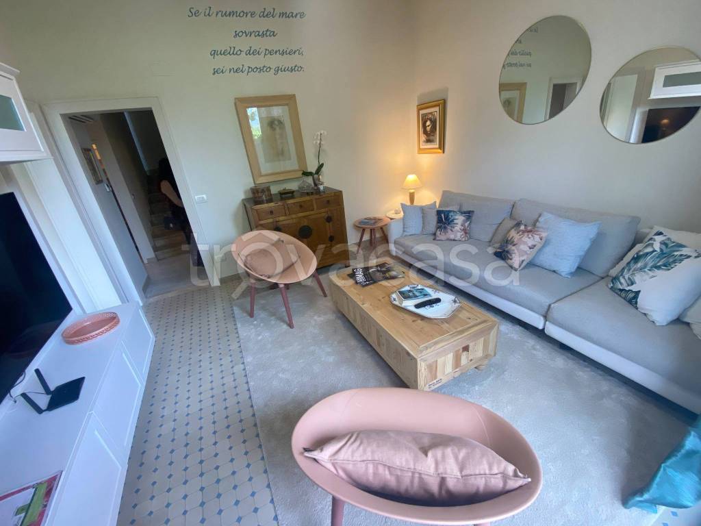 casa indipendente in affitto a Forte dei Marmi