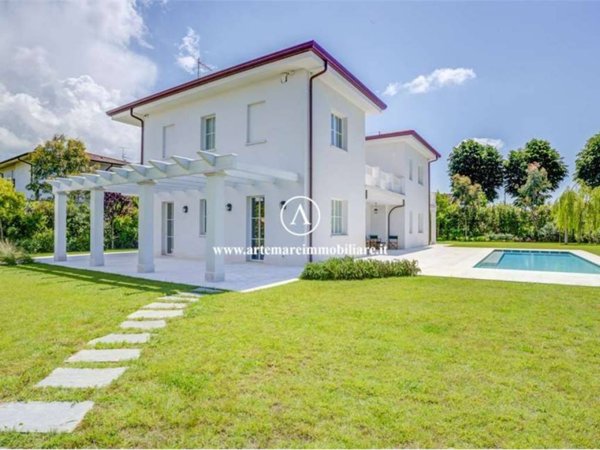 casa indipendente in affitto a Forte dei Marmi