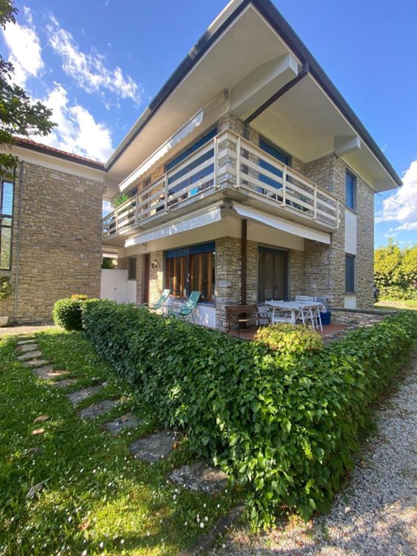 appartamento in affitto a Forte dei Marmi