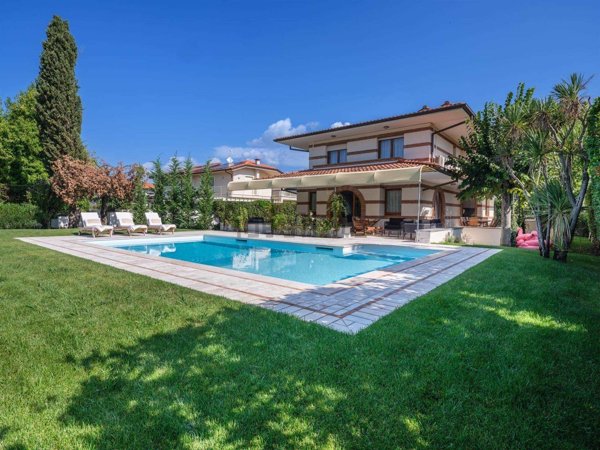 casa indipendente in affitto a Forte dei Marmi