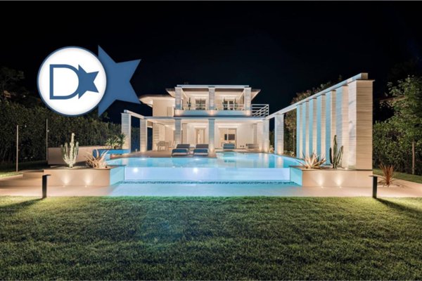casa indipendente in affitto a Forte dei Marmi in zona Vittoria Apuana