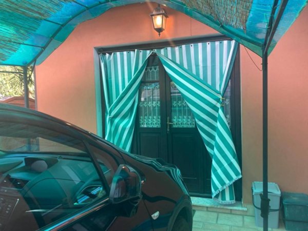 appartamento in affitto a Forte dei Marmi in zona Vittoria Apuana