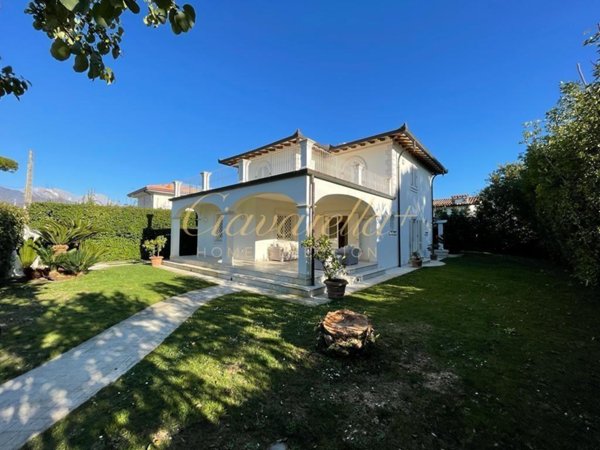 casa indipendente in affitto a Forte dei Marmi