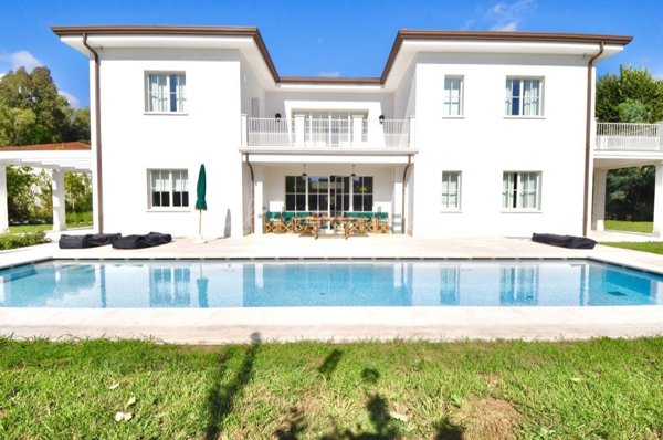 casa indipendente in affitto a Forte dei Marmi