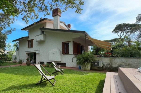 casa indipendente in affitto a Forte dei Marmi