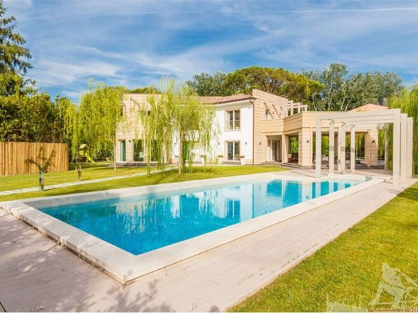 casa indipendente in affitto a Forte dei Marmi