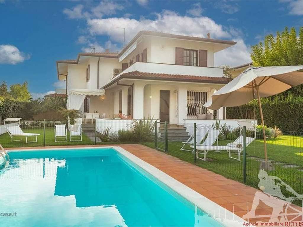 casa indipendente in affitto a Forte dei Marmi