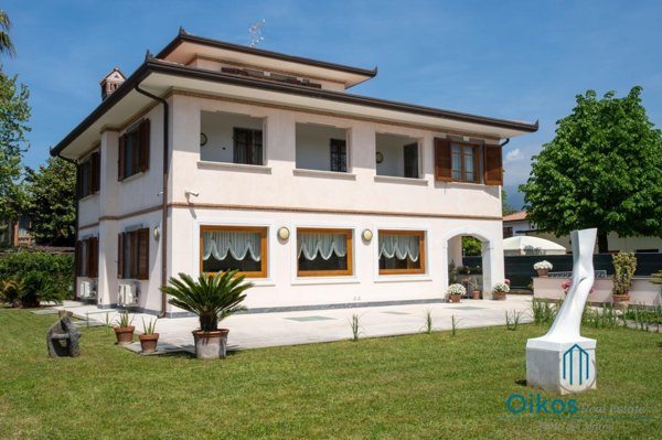 casa indipendente in affitto a Forte dei Marmi