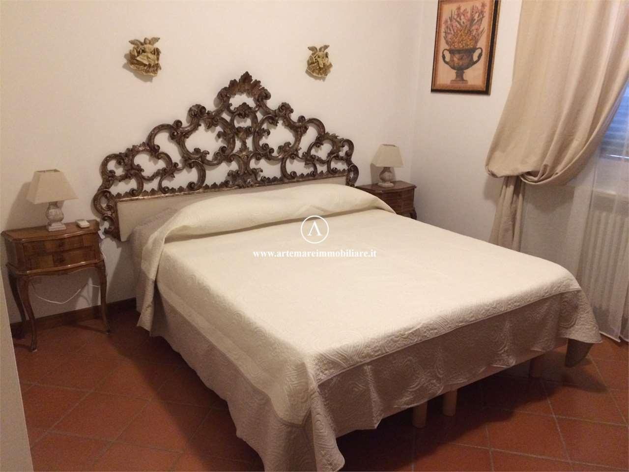 casa indipendente in affitto a Forte dei Marmi in zona Vittoria Apuana
