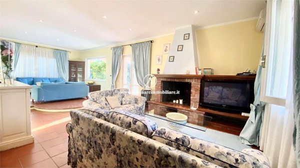 casa indipendente in affitto a Forte dei Marmi