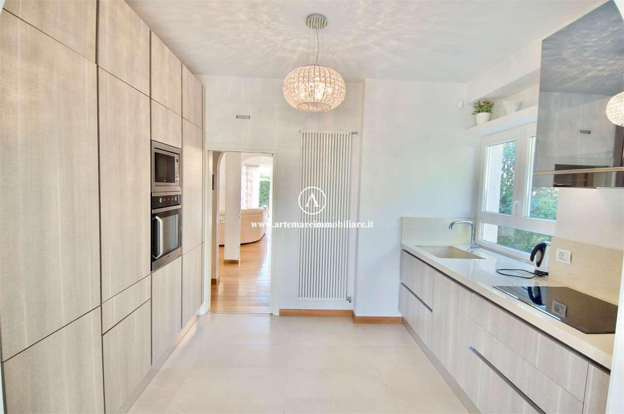 casa indipendente in affitto a Forte dei Marmi