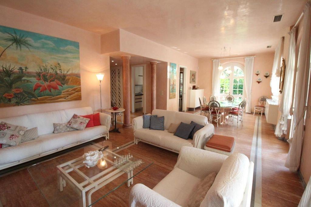 casa indipendente in affitto a Forte dei Marmi in zona Roma Imperiale