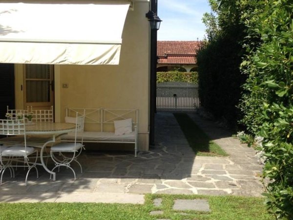 casa indipendente in affitto a Forte dei Marmi