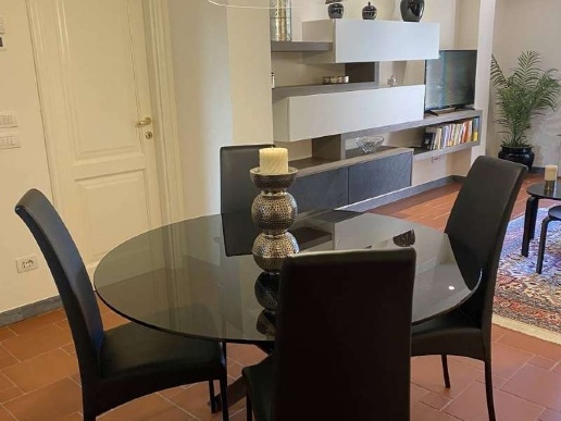 appartamento in affitto a Forte dei Marmi in zona Roma Imperiale
