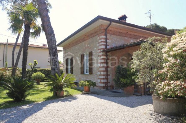 casa indipendente in affitto a Forte dei Marmi