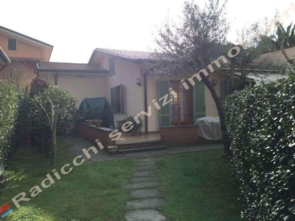 casa indipendente in affitto a Forte dei Marmi