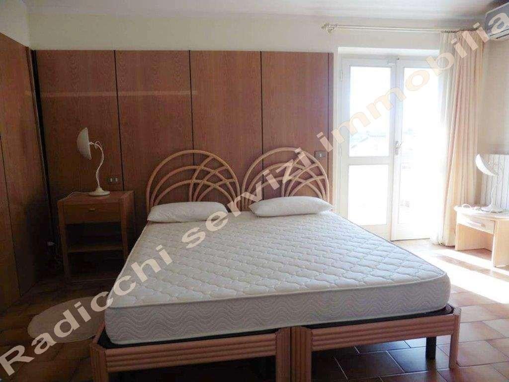 casa indipendente in affitto a Forte dei Marmi in zona Vittoria Apuana