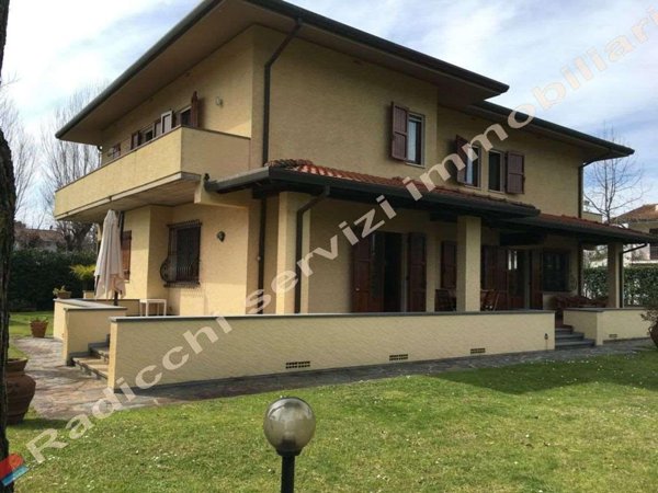 casa indipendente in affitto a Forte dei Marmi