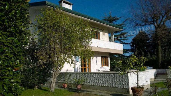 casa indipendente in affitto a Forte dei Marmi