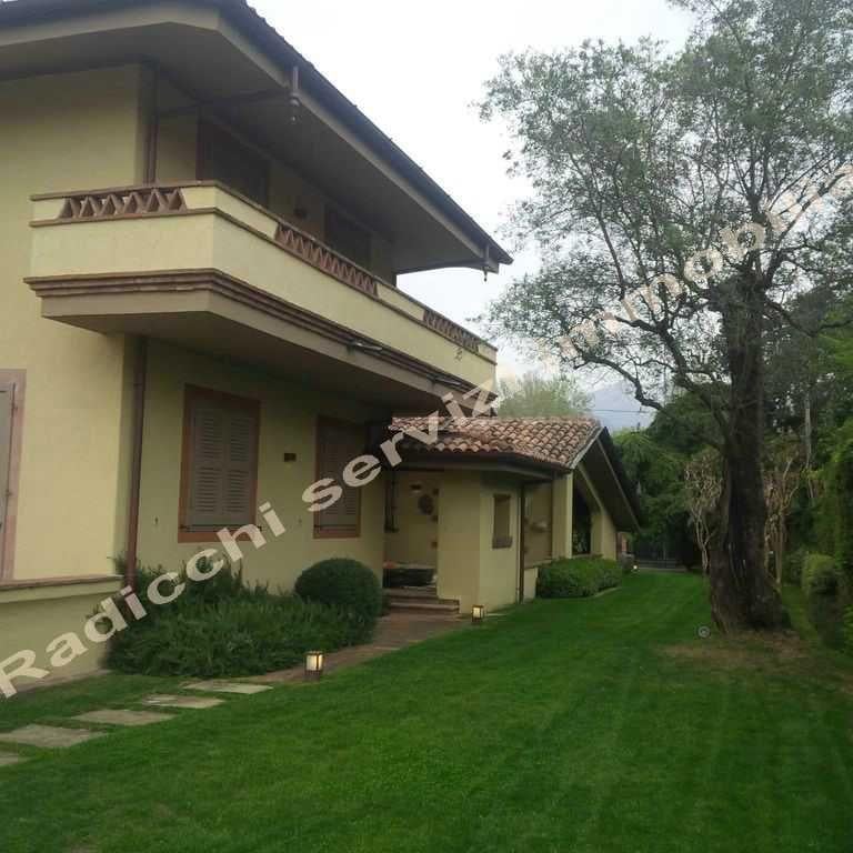 casa indipendente in affitto a Forte dei Marmi