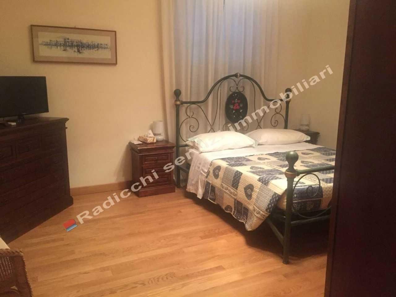 casa indipendente in affitto a Forte dei Marmi in zona Vittoria Apuana