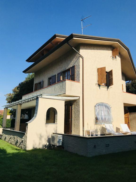 casa indipendente in affitto a Forte dei Marmi