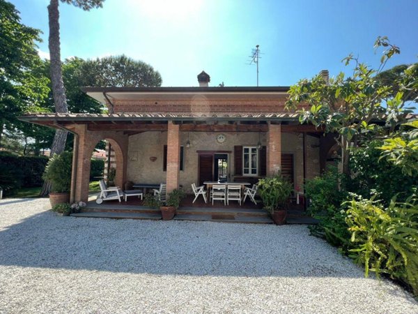 casa indipendente in affitto a Forte dei Marmi
