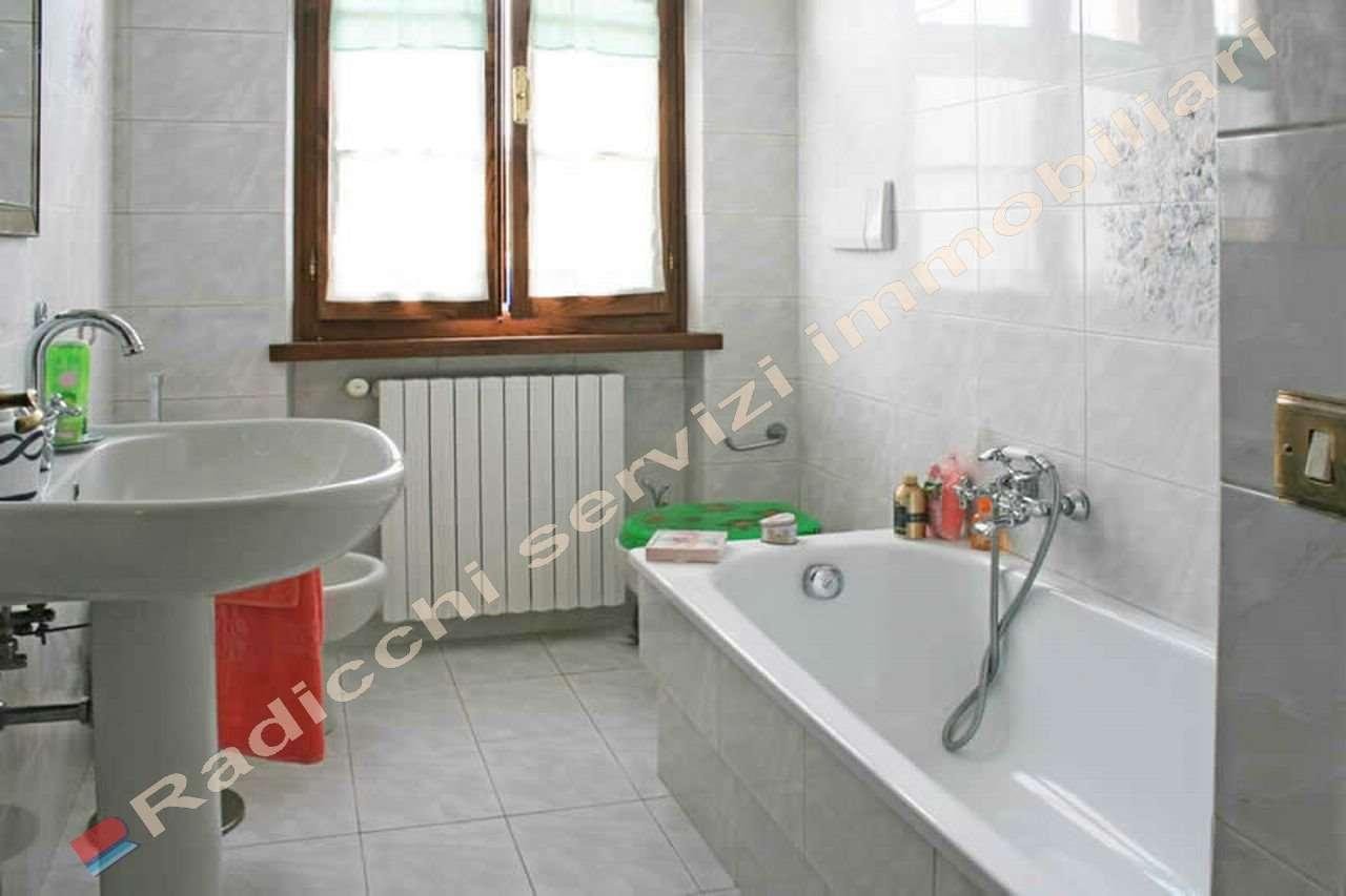 casa indipendente in affitto a Forte dei Marmi in zona Vittoria Apuana