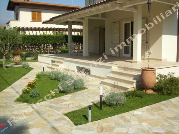 casa indipendente in affitto a Forte dei Marmi