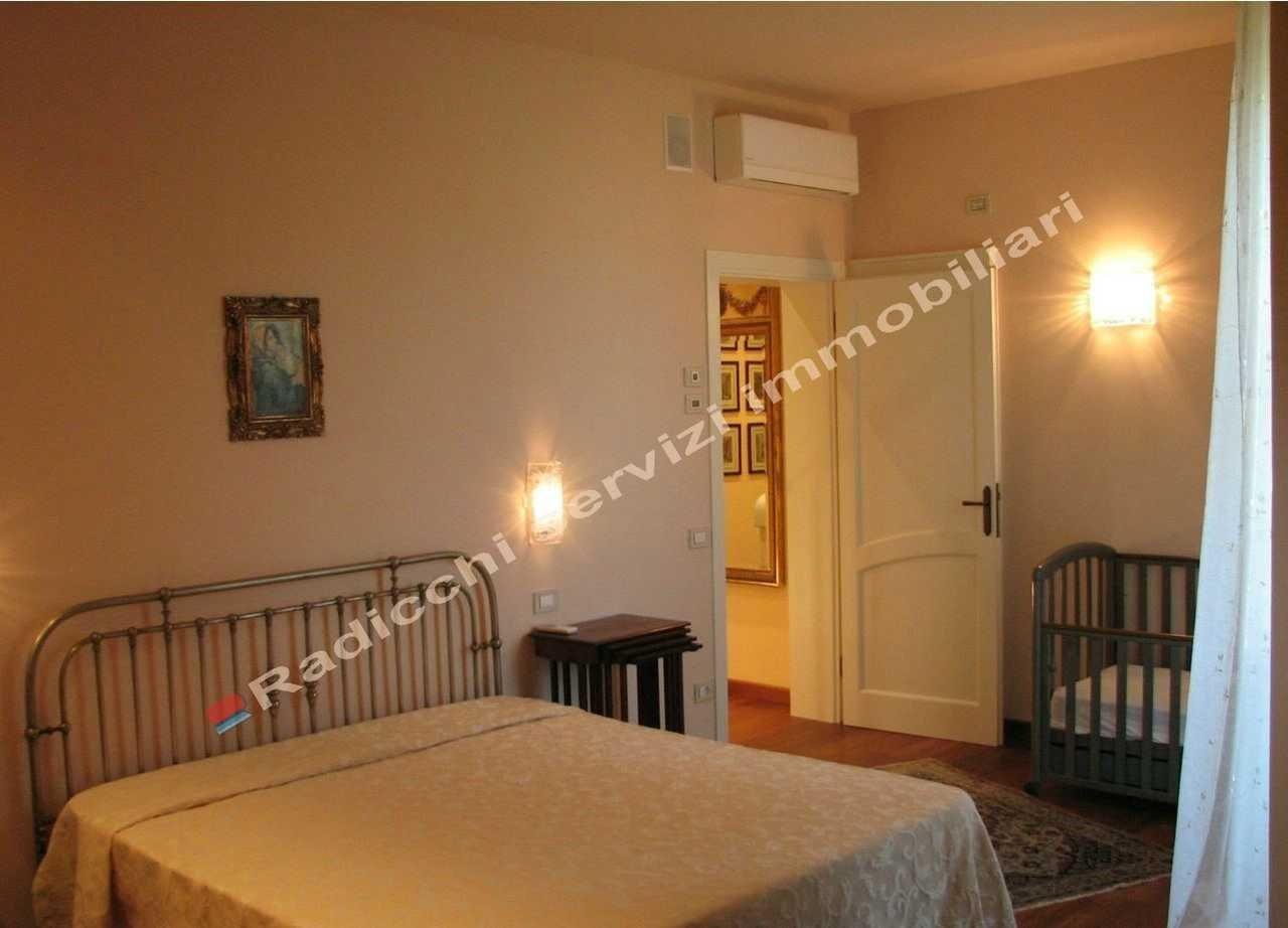casa indipendente in affitto a Forte dei Marmi in zona Vittoria Apuana