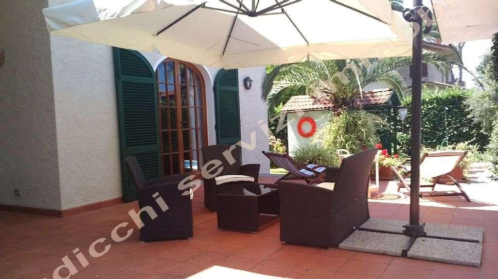 casa indipendente in affitto a Forte dei Marmi