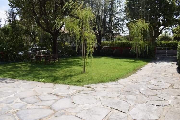 casa indipendente in affitto a Forte dei Marmi in zona Vittoria Apuana