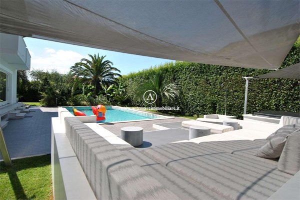 casa indipendente in affitto a Forte dei Marmi