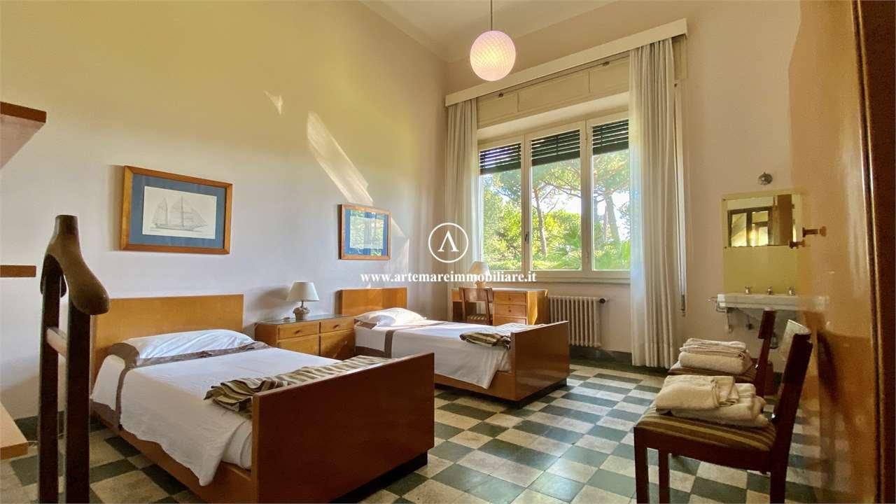 casa indipendente in affitto a Forte dei Marmi in zona Roma Imperiale