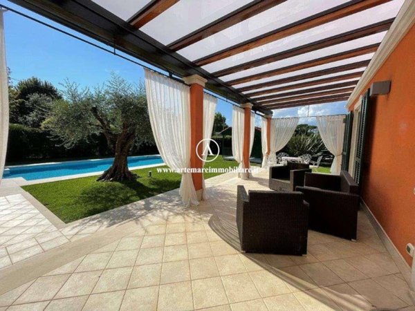 casa indipendente in affitto a Forte dei Marmi